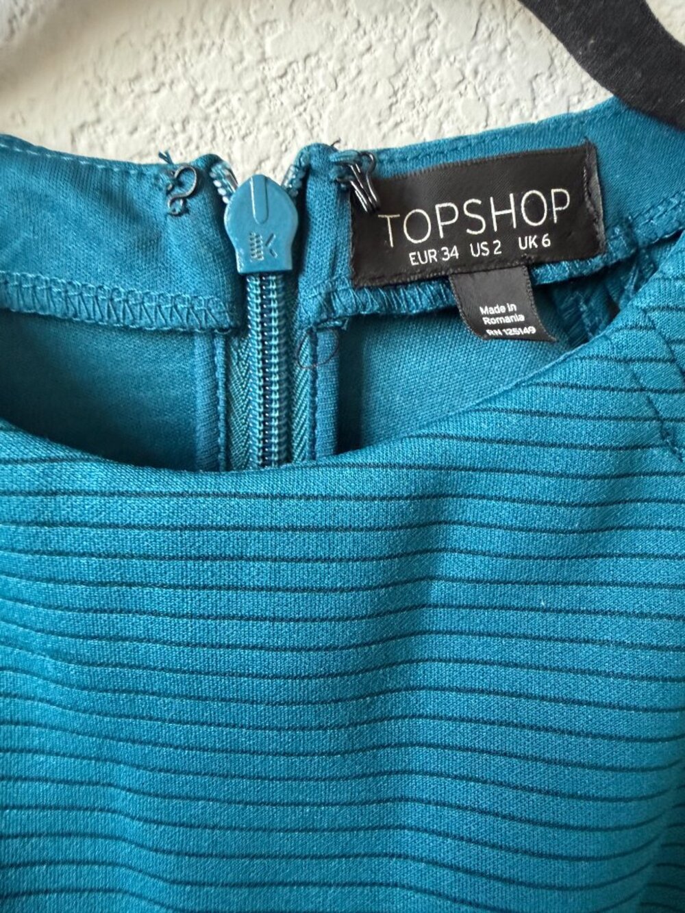 TOPSHOP Ribbed Bodycon Mini Dress Size 2 - Picture 3 of 13